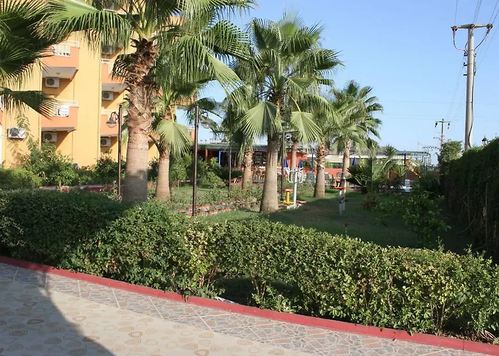 Ozgurhan Hotell Side