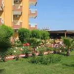 Ξενοδοχείο Ozgurhan 3*